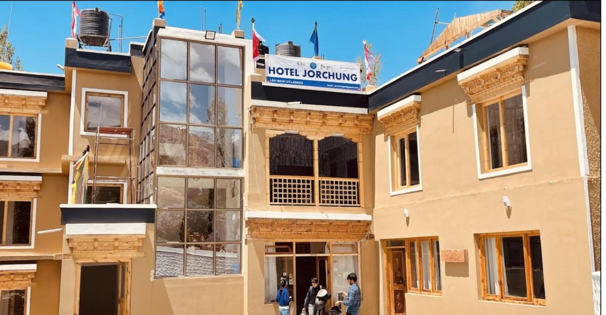 Tih Hotel Jorchung Leh Kültér fotó